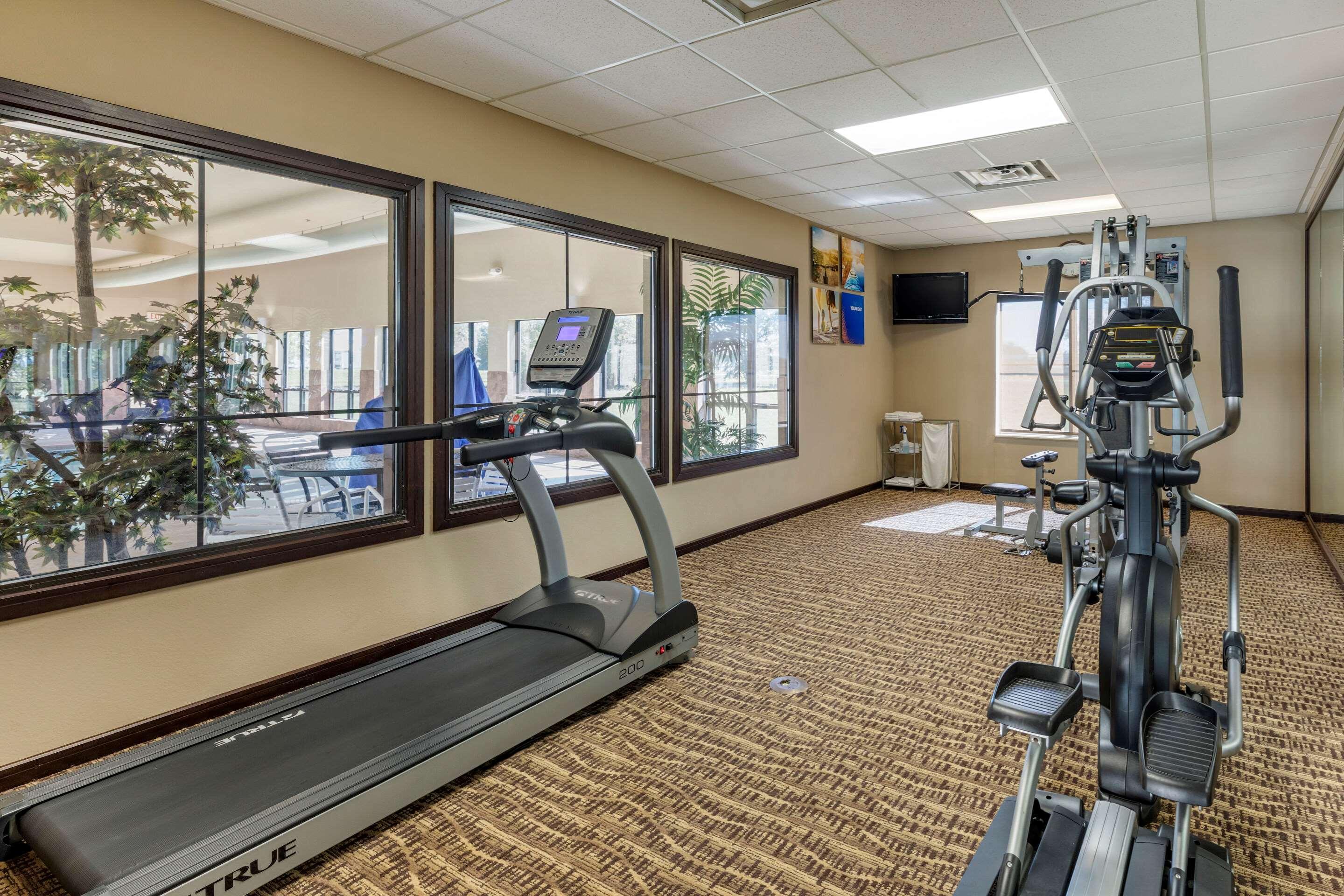 Hotel Comfort & I-40 Russellville