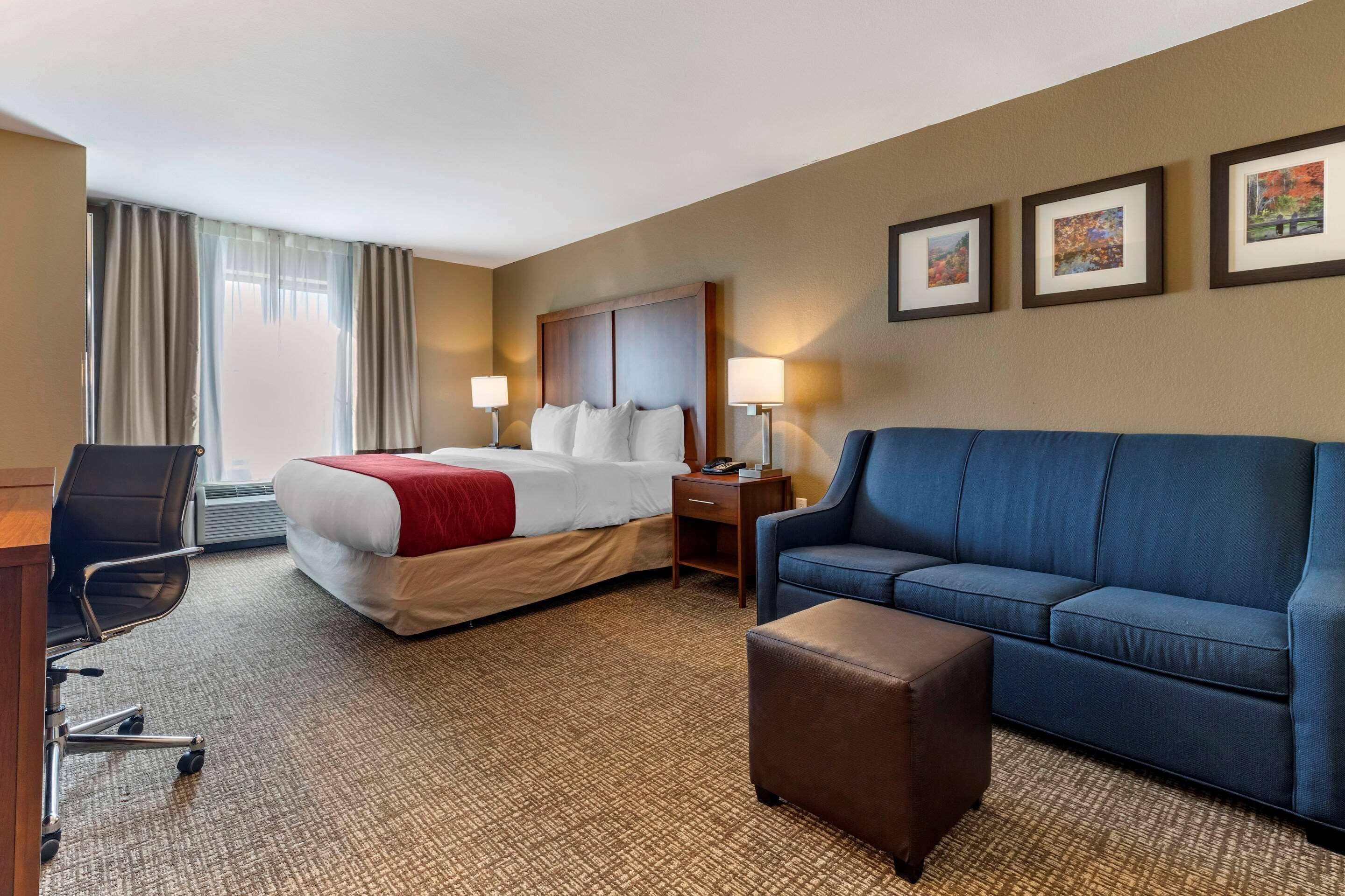 Hotel Comfort & I-40 Russellville