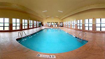 Comfort & I-40 Hotel 3*